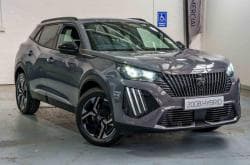 Location de SUV à Paros, véhicule prêt à être pris en charge