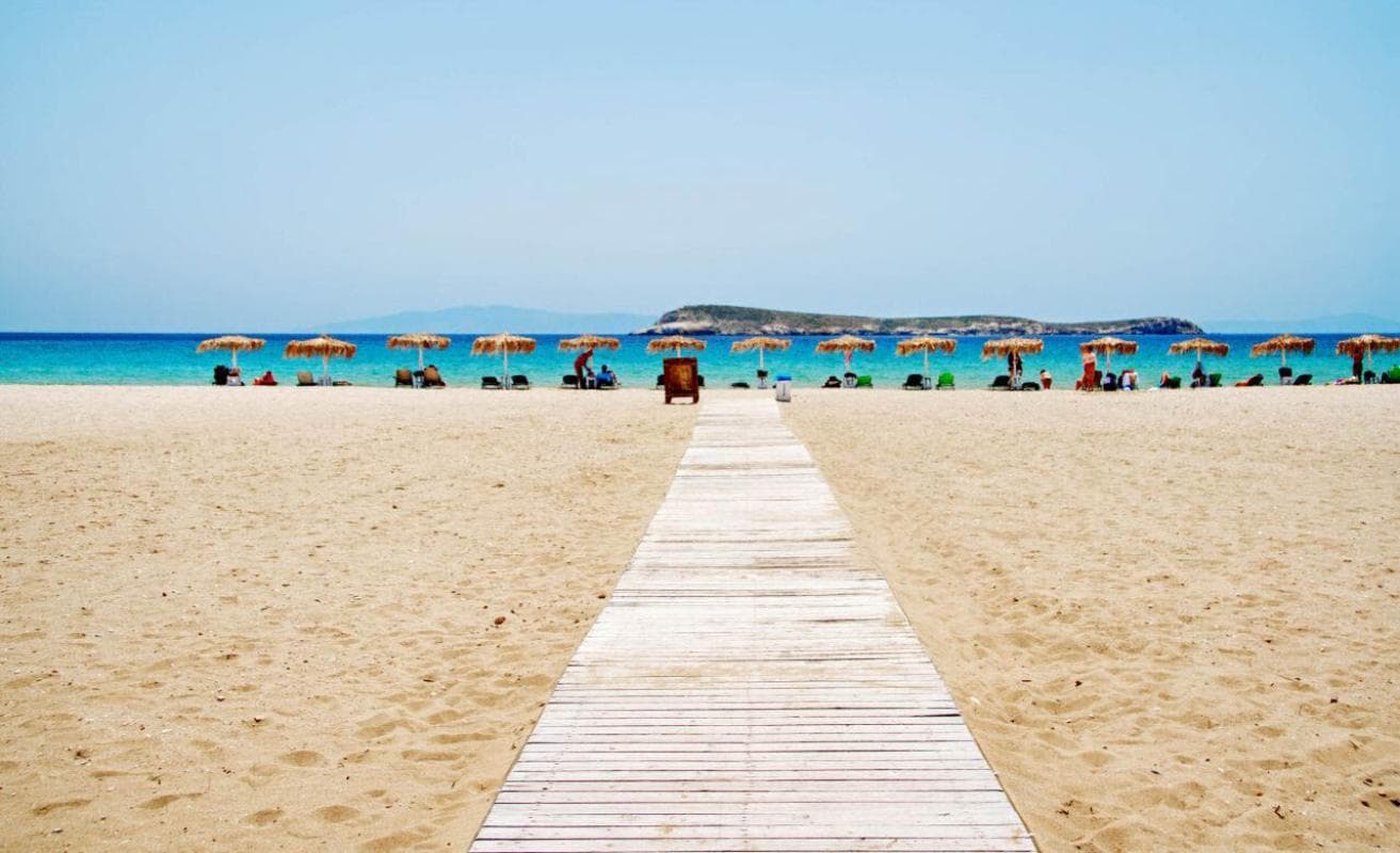 Küstenlandschaft auf der Insel Paros, Griechenland