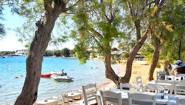 Noleggio auto a Noleggio auto ad Aliki, Paros