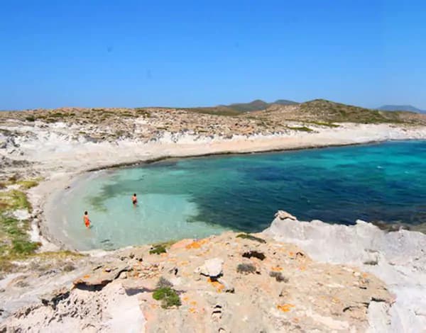 Küstenlandschaft auf der Insel Paros, Griechenland
